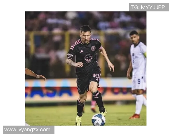 科隆与汉堡激战正酣比赛结果揭晓引发球迷热议