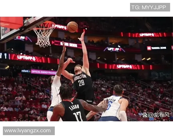 火箭队与独行侠的精彩对决谁能在NBA赛场上笑到最后