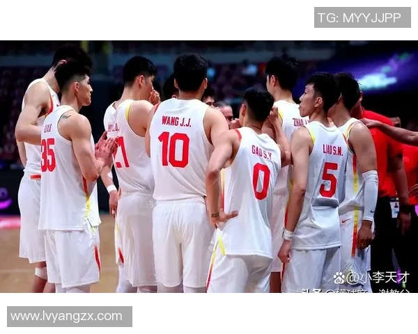 男篮红队迎战韩国男篮力争胜利展现团队实力与拼搏精神